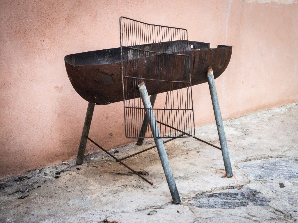 How To Dispose Of Old Barbecues Tip It Rubbish Removal